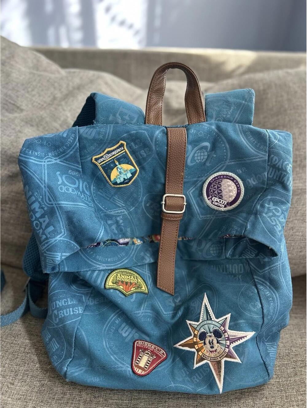 Vintage Disney Extra Large Fold Over Backpack Slouch Style Rucksack Park Patches